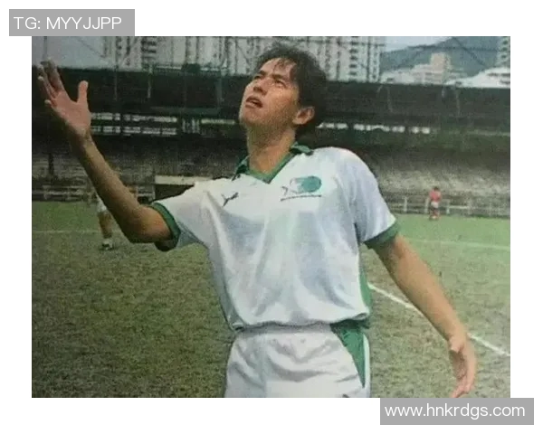 年轻香港足球明星谭咏麟的崛起与未来发展展望